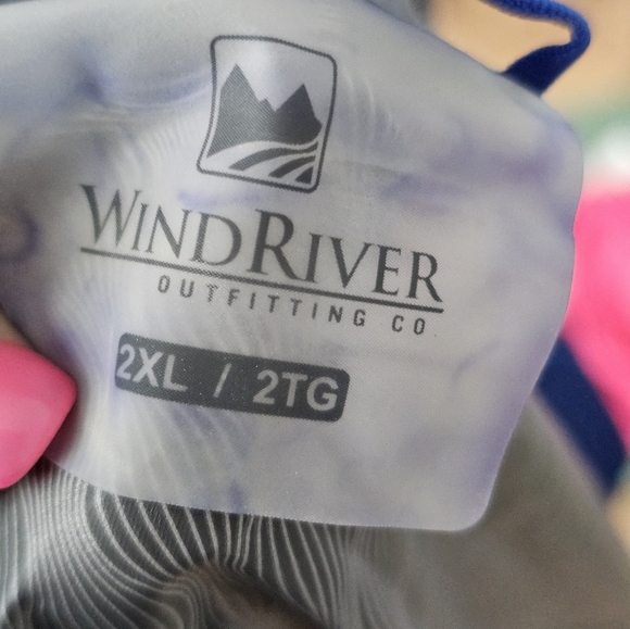 Men's Blue and Gray Lightweight Jacket - Picture 6 of 7